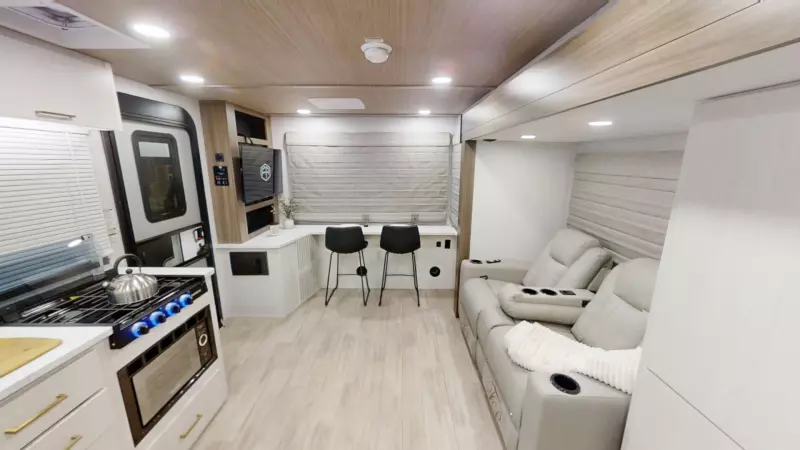 2400RB Floorplan Main Room