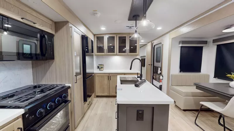 8337RL Floorplan Main Room