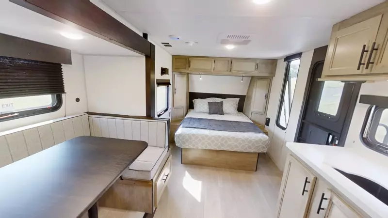 16KHWBL Floorplan Main Room